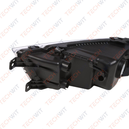 Skoda Rapid фара противотуманная правая 5JA941702 2013-2019 TECHWIT