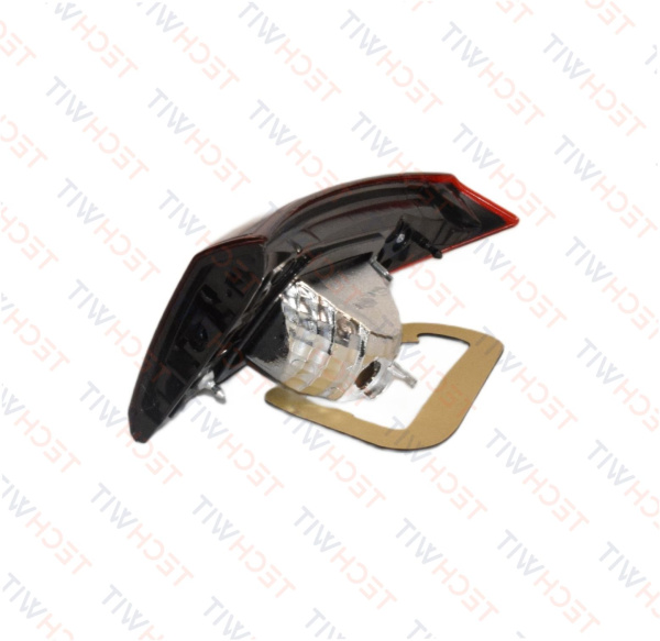 Mazda 3 BM Фонарь задний внутренний Прав. задний ход Мазда 3 БМ B45A513F0 2013-2016 TECHWIT