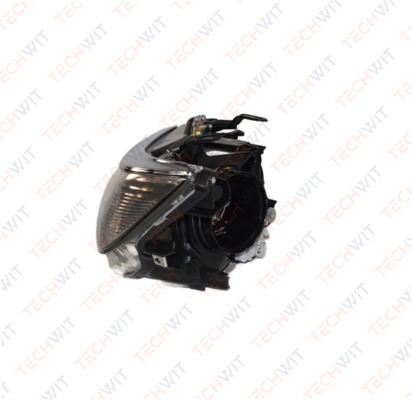 Toyota Camry Фара передняя Лев. Xenon без блока розжига Тойота Камри 8118533801 2015-2017 TECHWIT