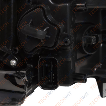 BMW 5 F18 фара передняя левая bi-xenon 63117343911 2003-2007 TECHWIT
