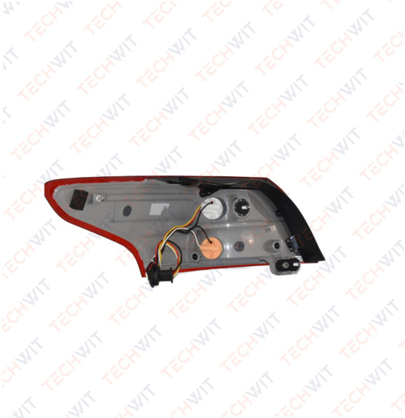 Ford Focus 3 4D фонарь задний внешний правый F1EB13404AC Форд Фокус 3 4D 2014 TECHWIT