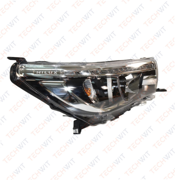 Toyota Hilux VII Фара передняя правая OEM LED Тойота Хайлюкс 7 811100K730 2015-2018 TECHWIT