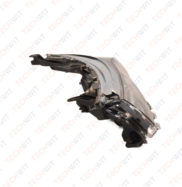 Toyota Corolla E170 Фара передняя левая Toyota Королла E170 8117002F00 2014-2015 TECHWIT