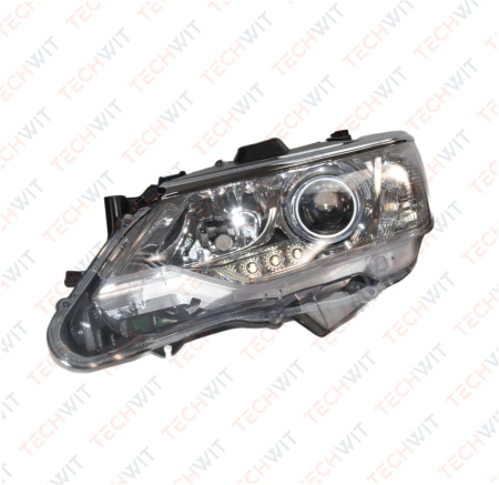 Toyota Camry Фара передняя Лев. Xenon без блока розжига Тойота Камри 8118533801 2015-2017 TECHWIT