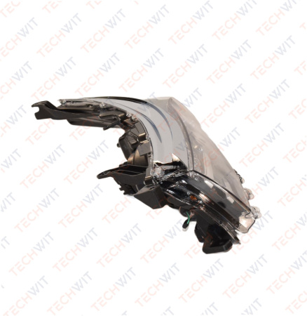 Toyota Corolla E170 Фара передняя левая Toyota Королла E170 715012015001 2014-2015 TECHWIT